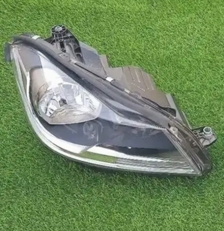 Фары от Mercedes w204